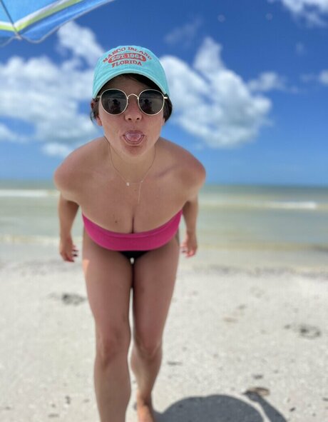 petite onlyfans hot nude pics