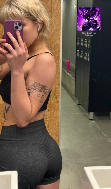 ghosztgirl adult actress pics