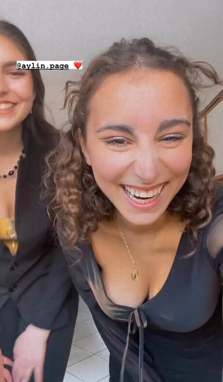 Joanachlips beautiful star img