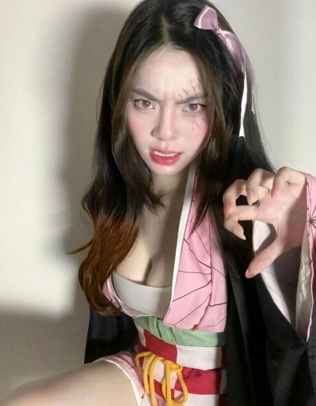 Niken Andalusi free pornstar photo