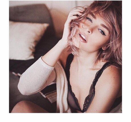 leather skirt onlyfans free nude pics