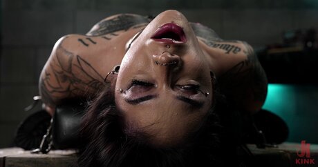 Ne0nprincess art model pic