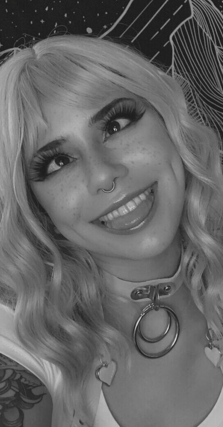 Ne0nprincess star top images