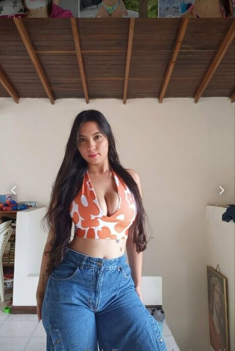 mikacutie pornstar hot pictures