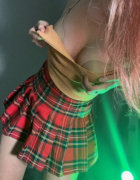 teen natural tits onlyfans free porn image