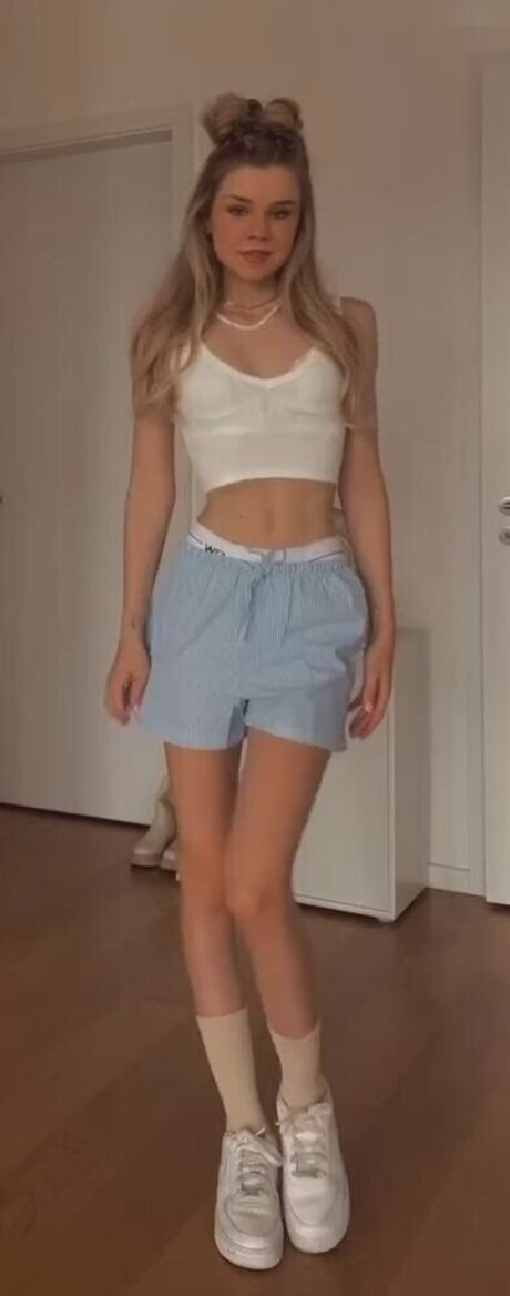 bathroom fuck onlyfans sexy pics