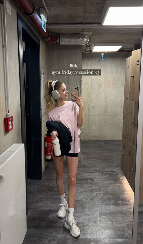 blonde natural onlyfans pornos archive