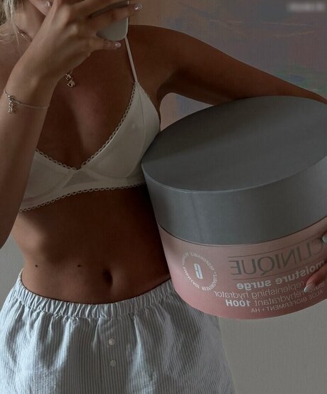 bathroom fuck onlyfans hd img