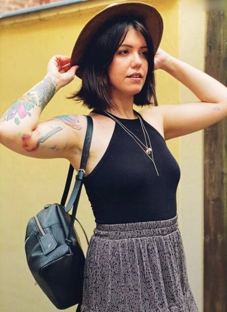 strip nude onlyfans sexy photo