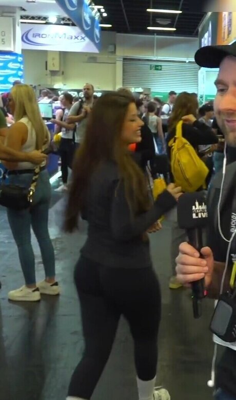 Emily Furz star xxx photos