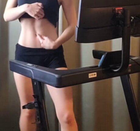 Dinawannabeee model xxx image