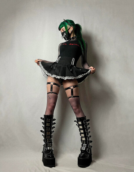 lolaxnight pornstar perfect image