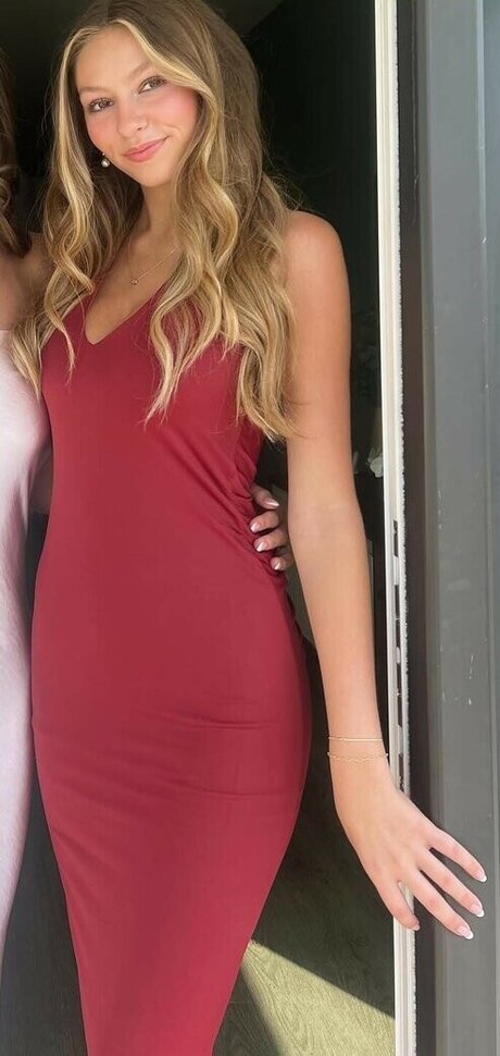 Mia Steele xxx pornstar pics