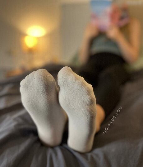 NoFaceLou nudes model image