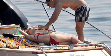 Lara Stone porn actress images