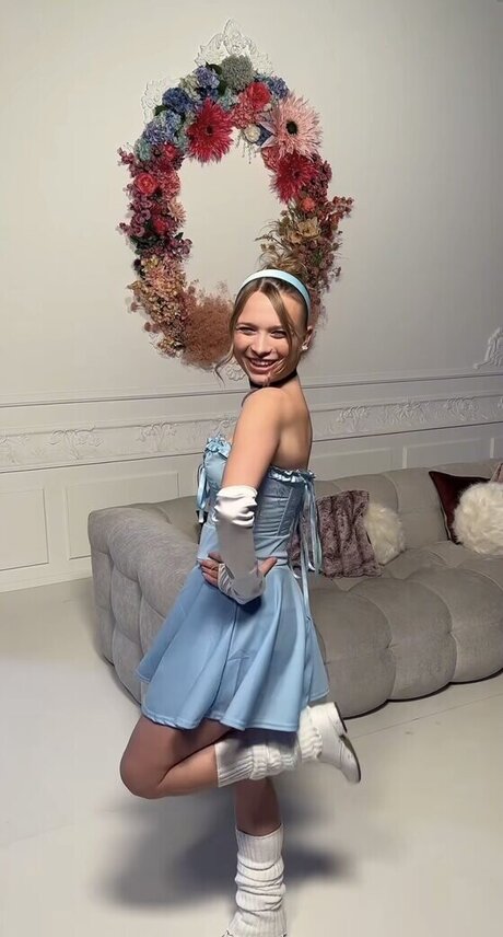 blowjob brunette onlyfans xxx images