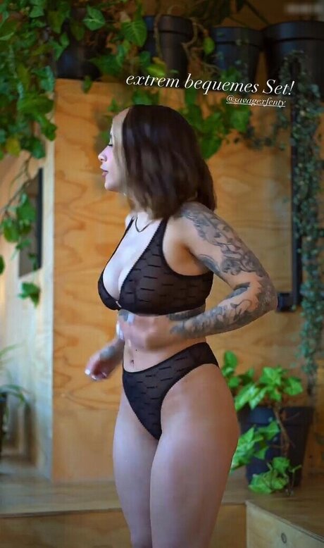 mom feet onlyfans hot naked img