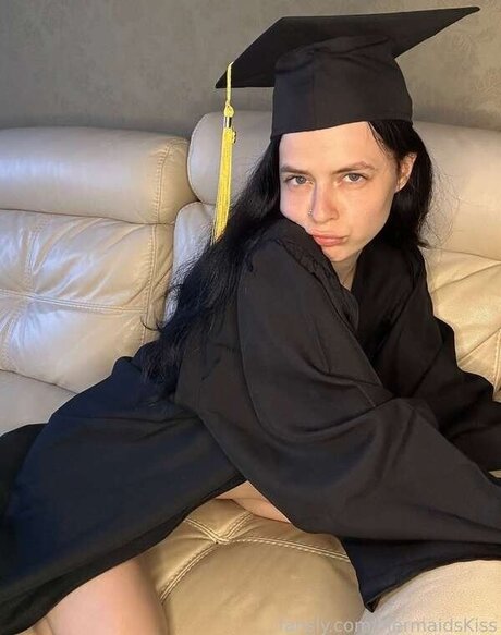 Mermaids Kiss hot pornstar galleries