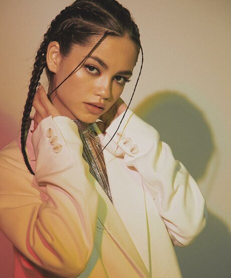 Sofia Chernasova hd actress pictures