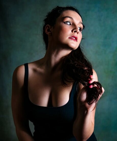 young girls onlyfans hot nude photo