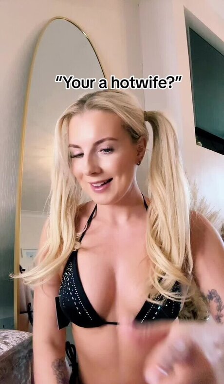 cum on tongue onlyfans art porn archive