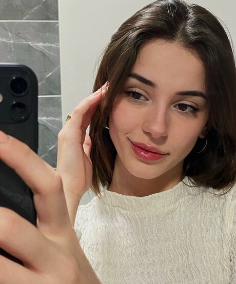 asian young onlyfans nude img