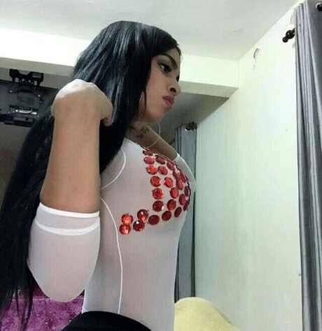 Yinett Baez nude model pictures