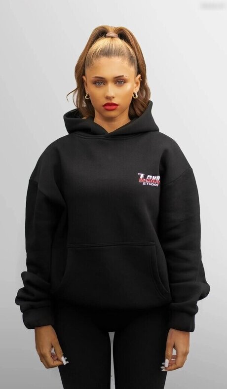 black hair onlyfans porno photos