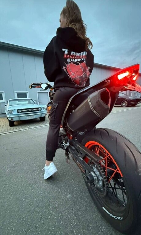 cute asian onlyfans pretty gallery