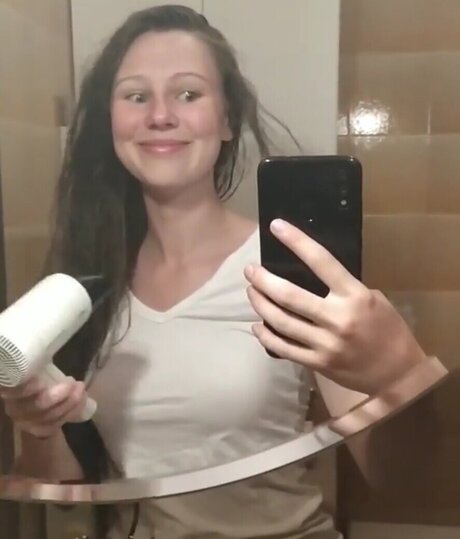 Affe auf Bike pornstar galleries