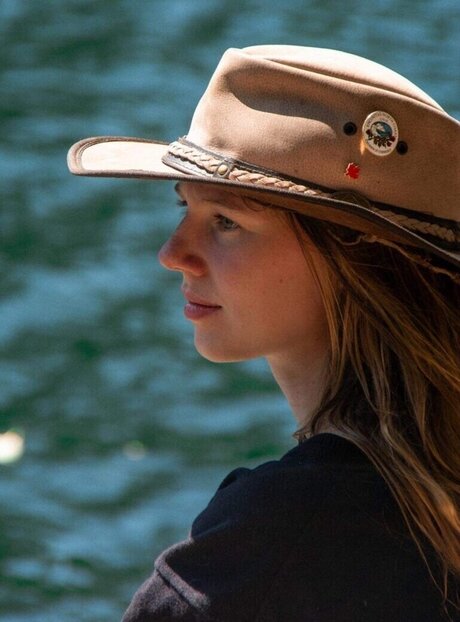 Affe auf Bike best actress img