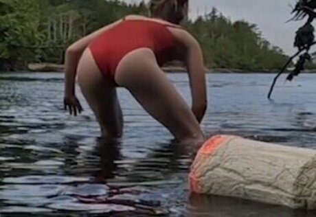 Affe auf Bike model nudes photos