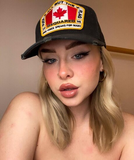 amateur blonde onlyfans nice pictures