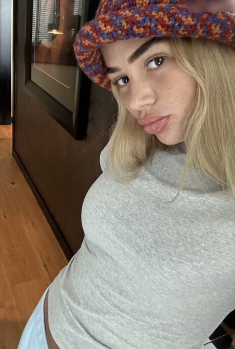 black hair onlyfans art naked image