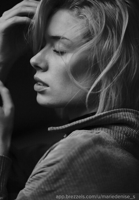 mature lingerie onlyfans art nude galleries