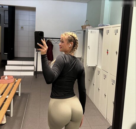 bbw facesitting onlyfans free naked photo