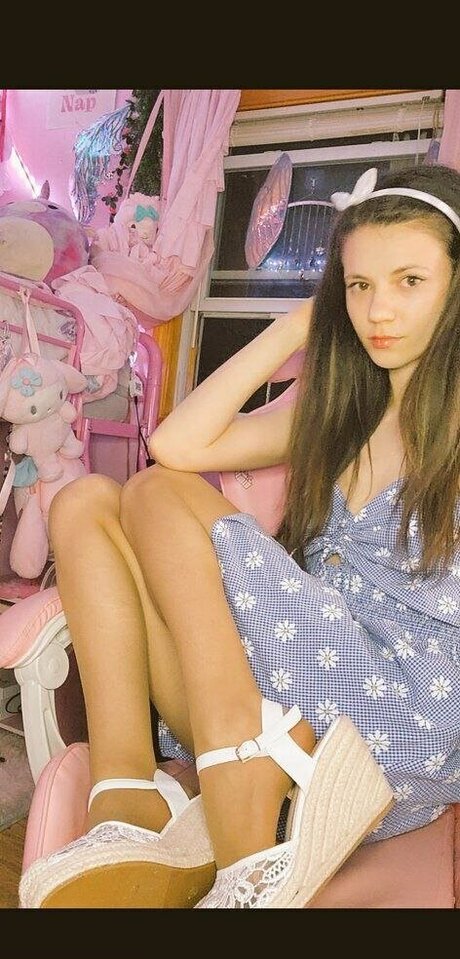 skinny asian onlyfans sexy nude pic