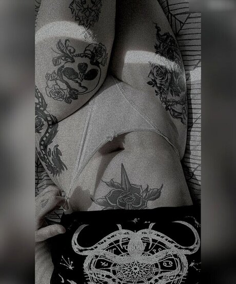 xlenaa official perfect pornstar pic