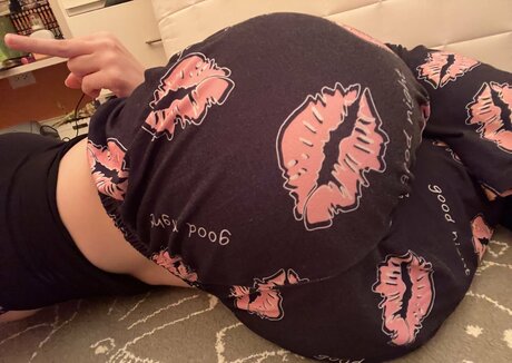 Mello Mutinus xxx star picture