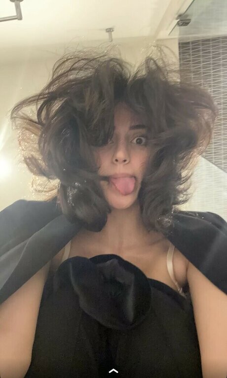 cute asian onlyfans free pic