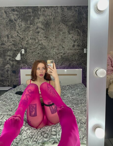 Hanna Ginger pretty model galleries