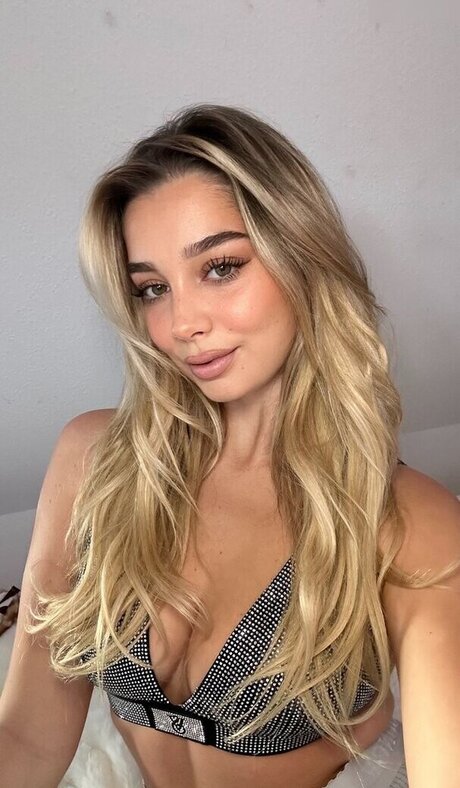 asian bunny onlyfans hd image