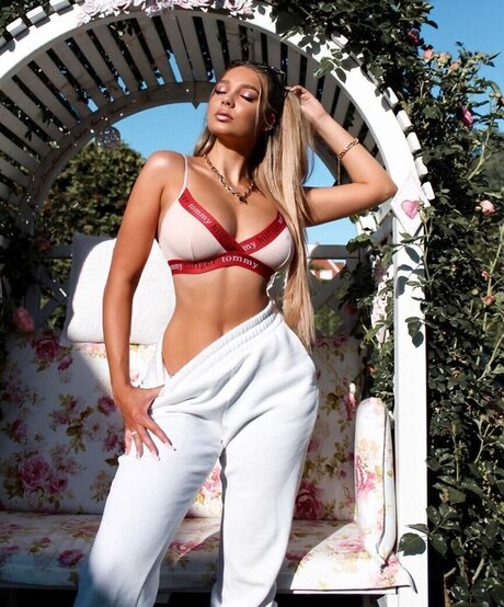 blonde tits onlyfans pornographic images