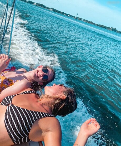 julie tirado sexy actress img