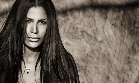 Roaya Soraya star erotic images