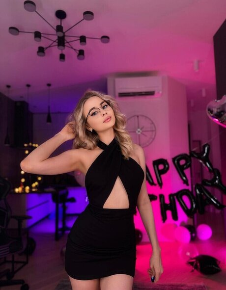 asian student onlyfans nude gallery