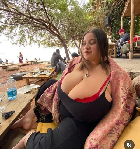 Mikaash pornstar exclusive photo