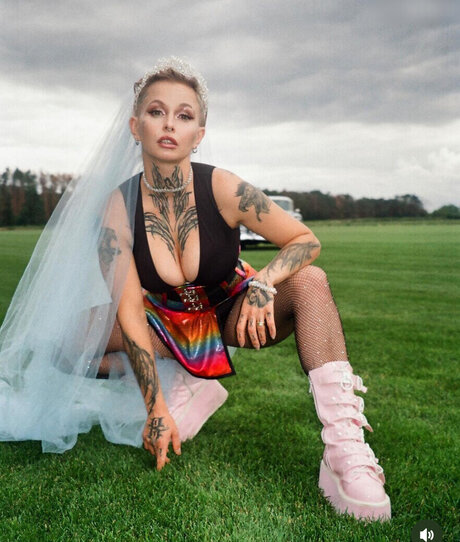 redhead pawg onlyfans beautiful porn photo