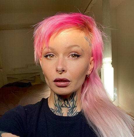 busty redhead onlyfans xxx pics