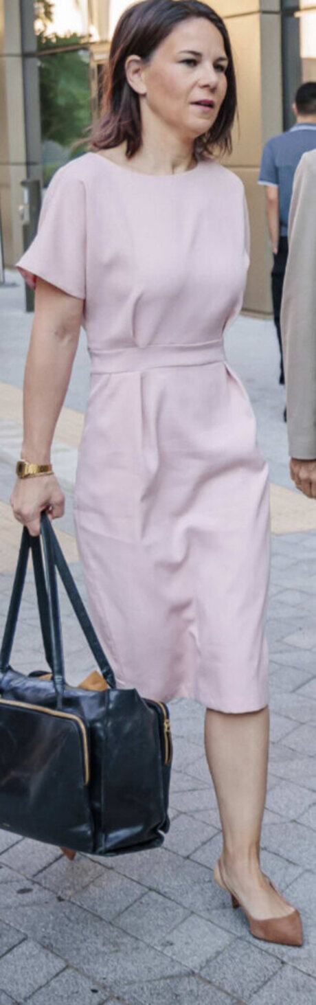 asian gangbang onlyfans hot sex pics